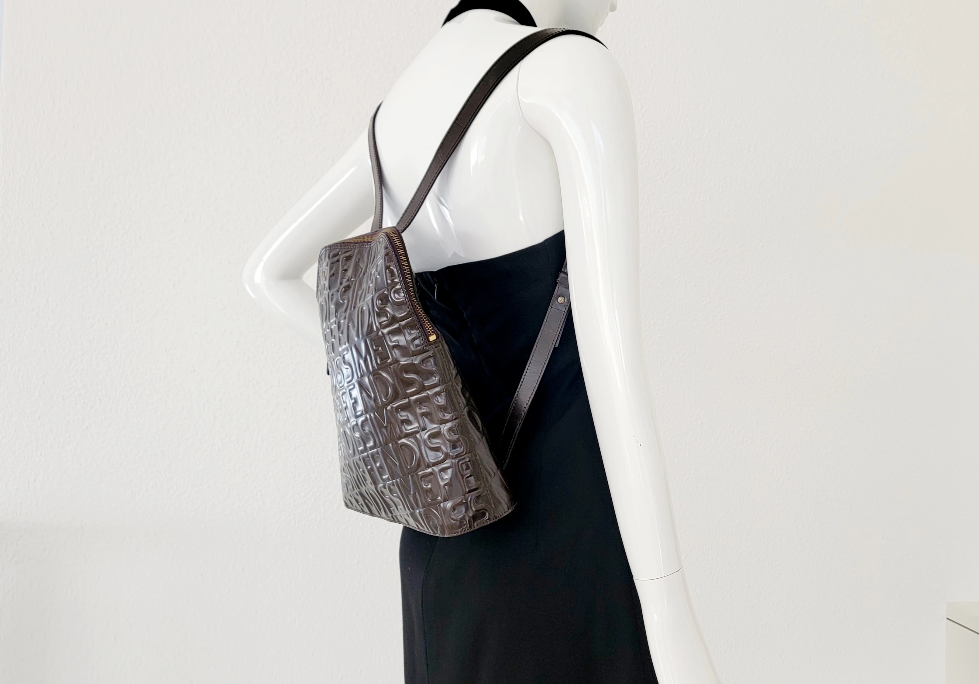 Vintage Fendi Rucksack | LOOP-Marktplatz