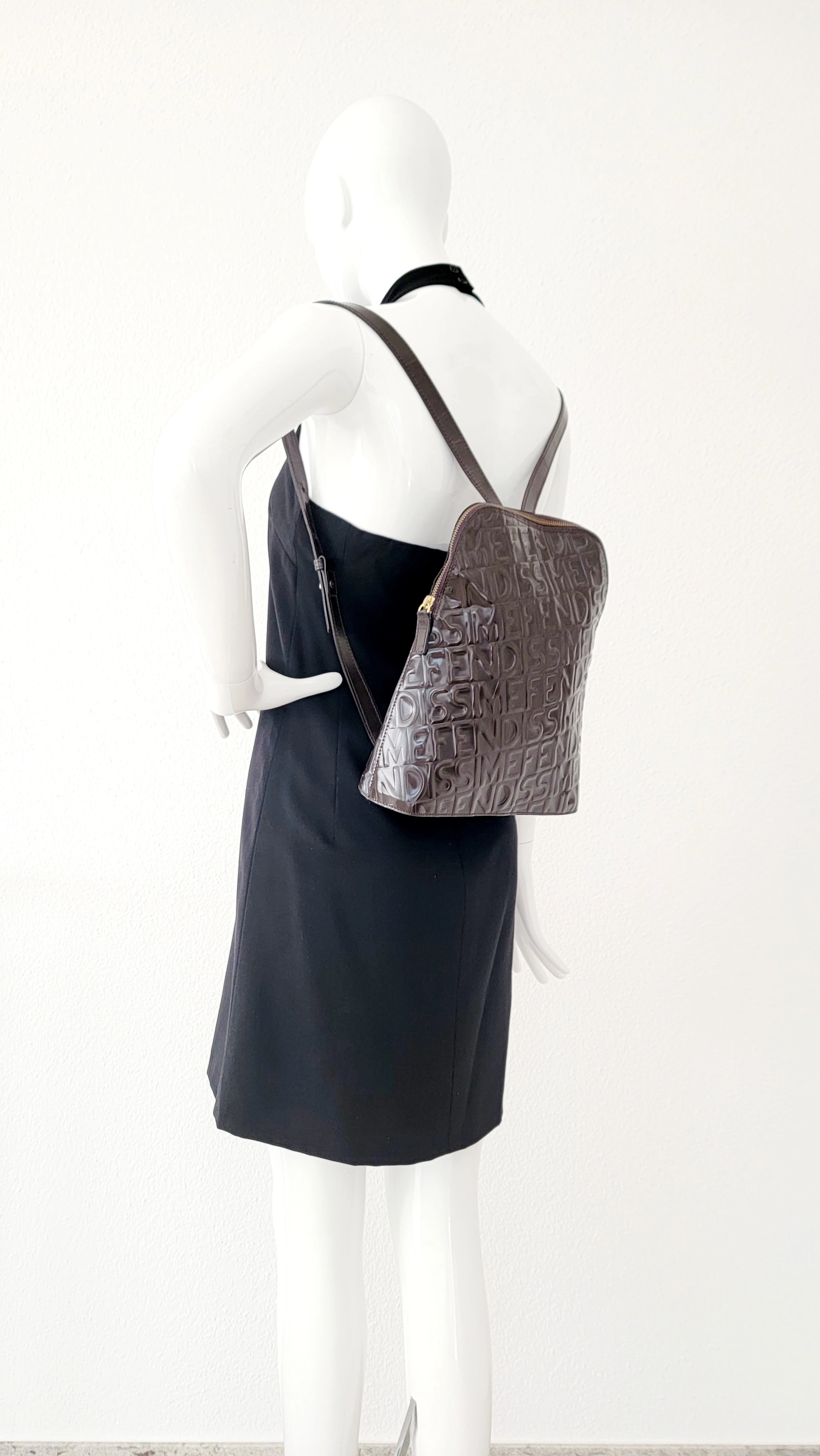 Vintage Fendi Rucksack | LOOP-Marktplatz