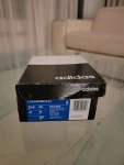 Neue Adidas Sneakers