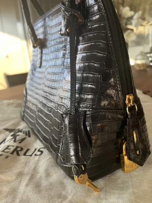 MOLLERUS Lederhandtasche Vintage | LOOP-Marktplatz