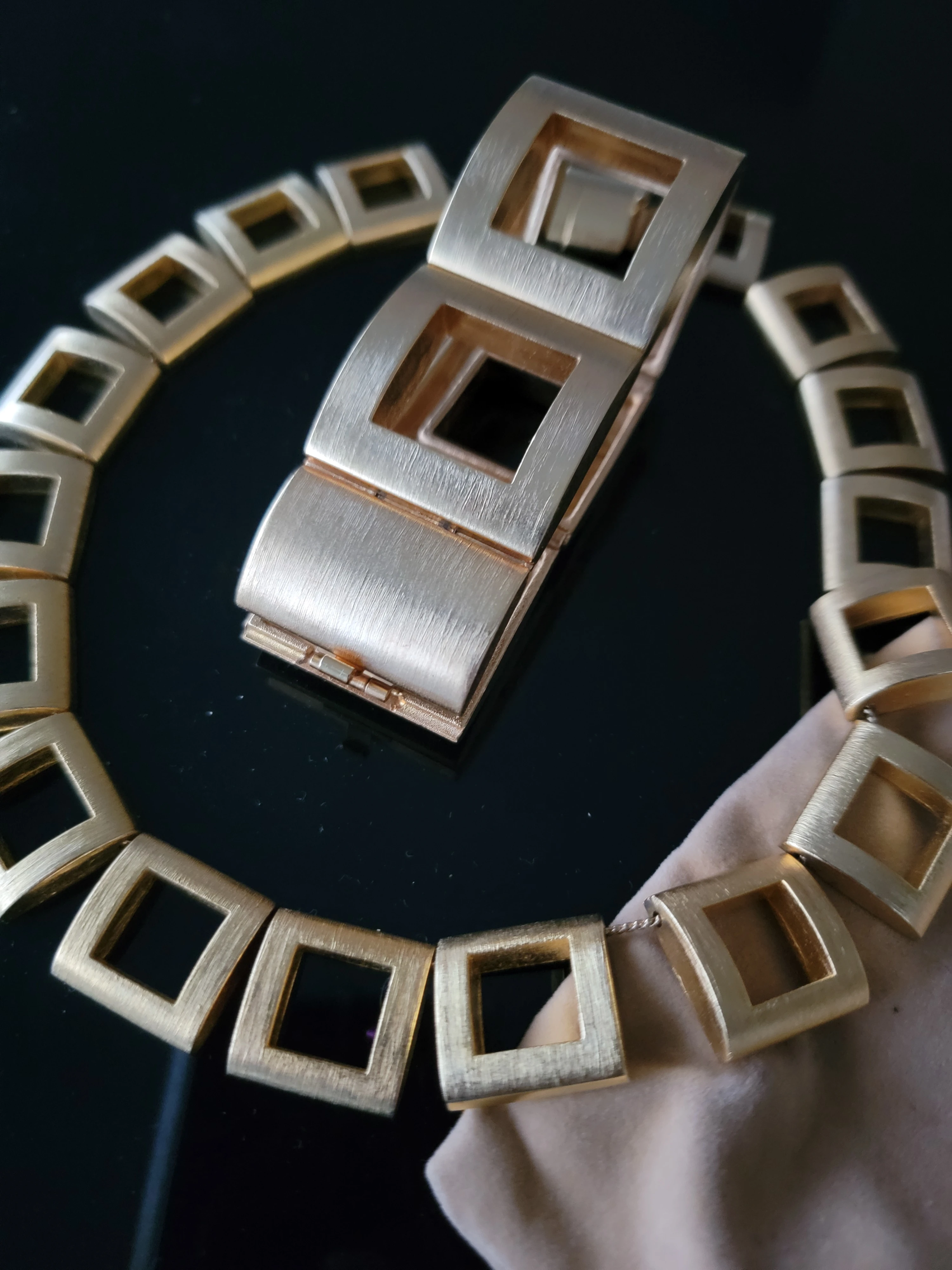 Vintage Modeschmuck Helena Rubinstein | LOOP Marketplace