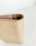 Goldiges Chanel Portemonnaie