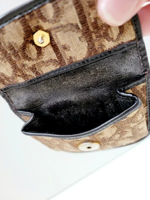 Kleines Vintage Dior Portemonnaie | LOOP-Marktplatz
