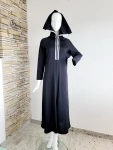 Adidas Kleid mit Kragen