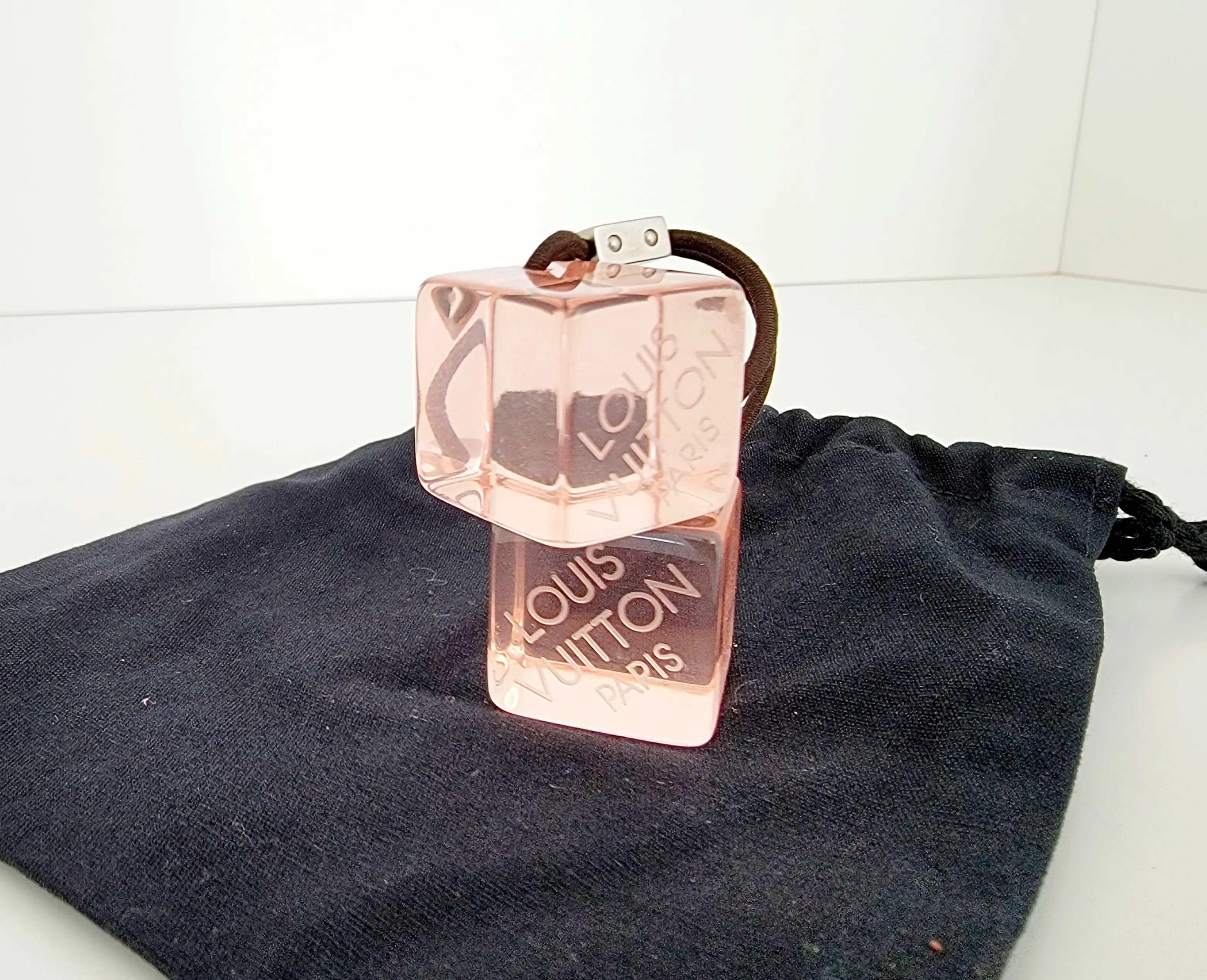 Louis Vuitton Ice Cubes Haarspange | LOOP Marketplace