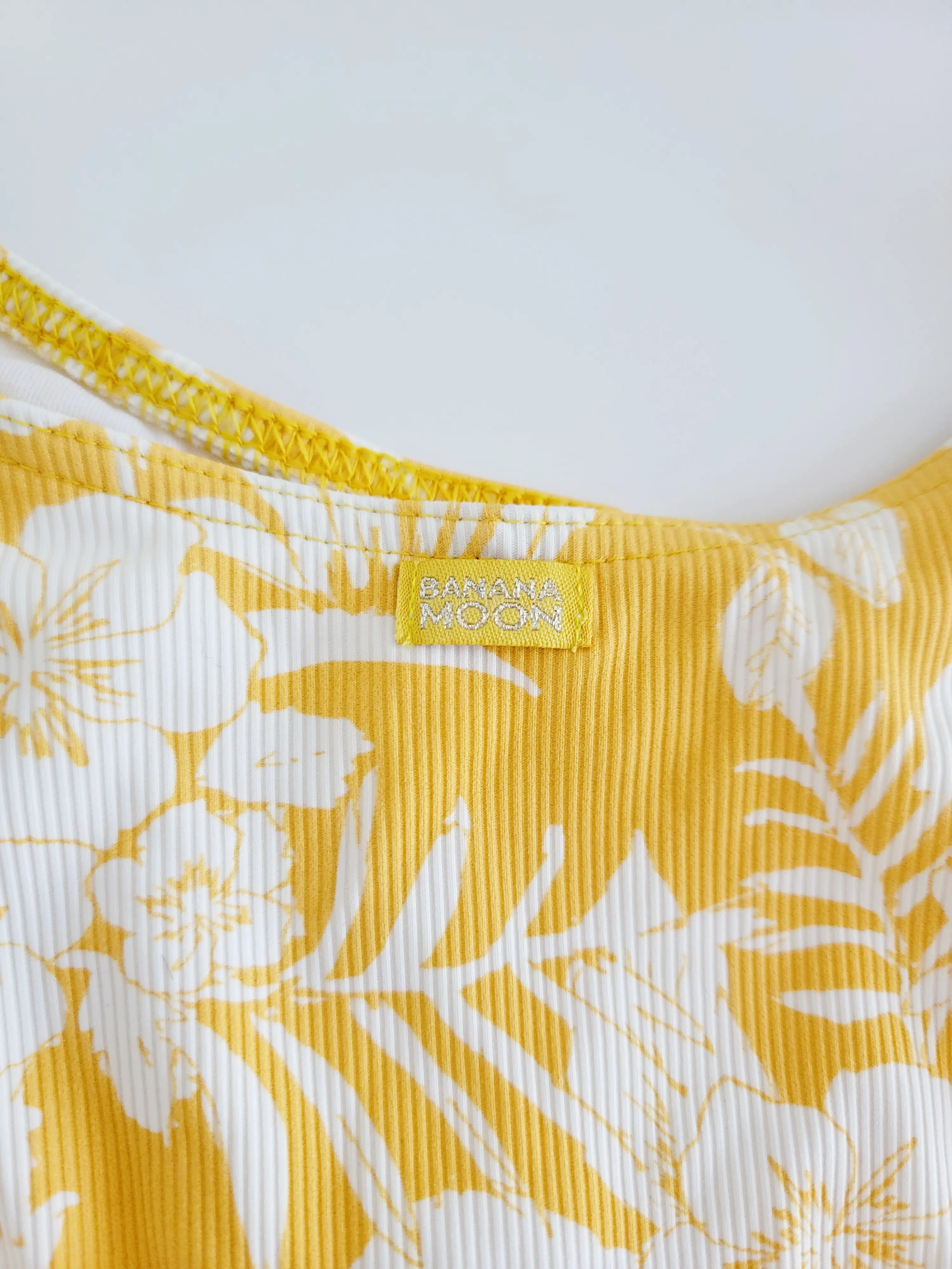 Neuer Banana Moon Bikini | LOOP Marketplace