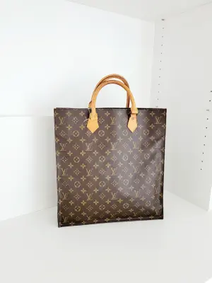 Louis Vuitton Sac Plat | LOOP-Marktplatz