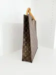 Louis Vuitton Sac Plat