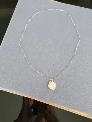 Tiffany & Co. Halsband mit Herzanhänger | LOOP Marketplace