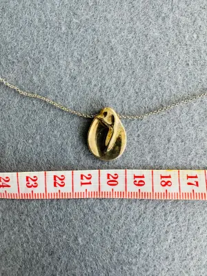 Tiffany & Co. Halskette mit Madonna | LOOP Marketplace