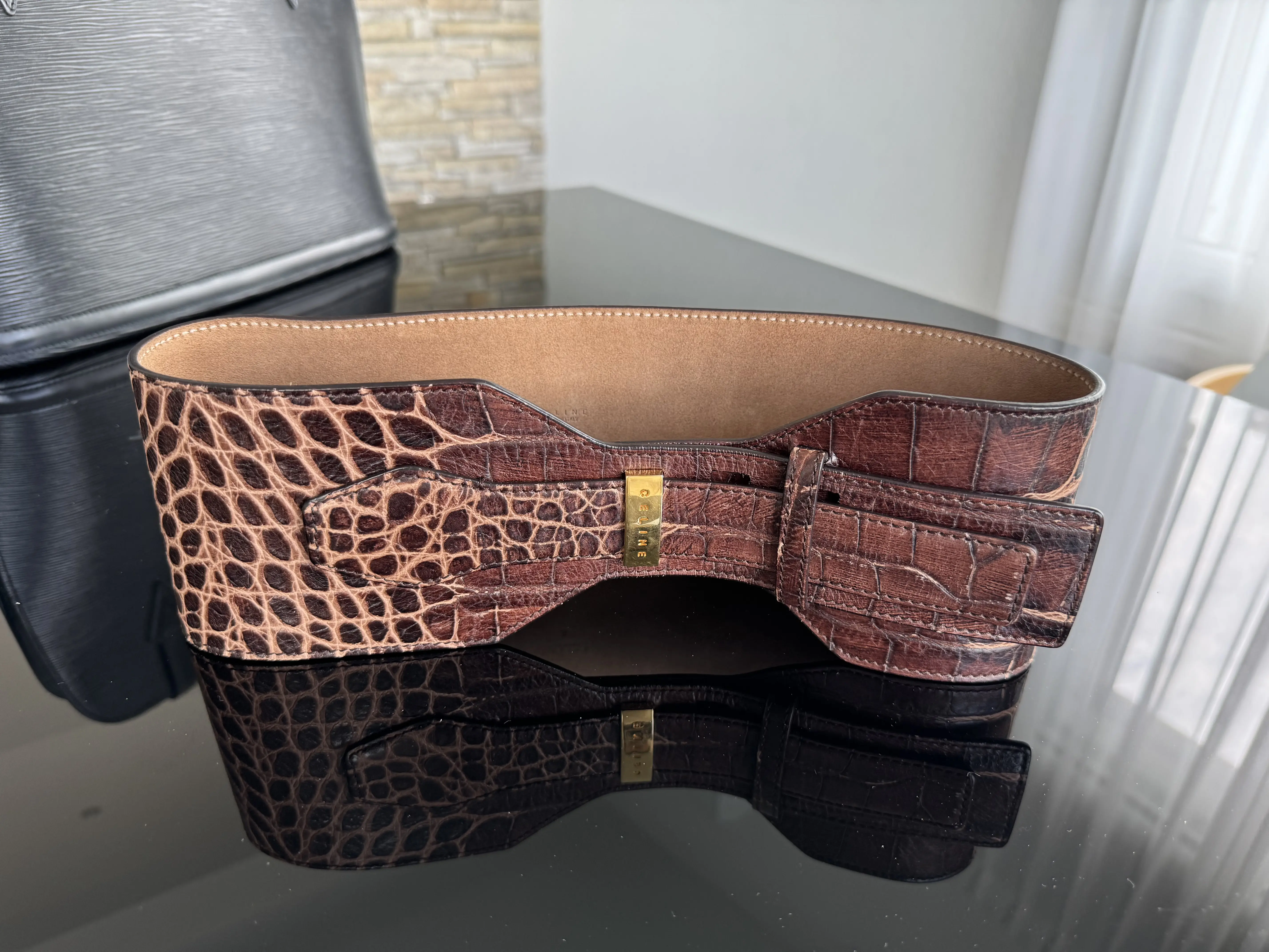 Celine Taillen-Gürtel | LOOP Marketplace