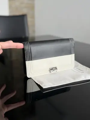 Neues Chanel Portemonnaie | LOOP Marketplace