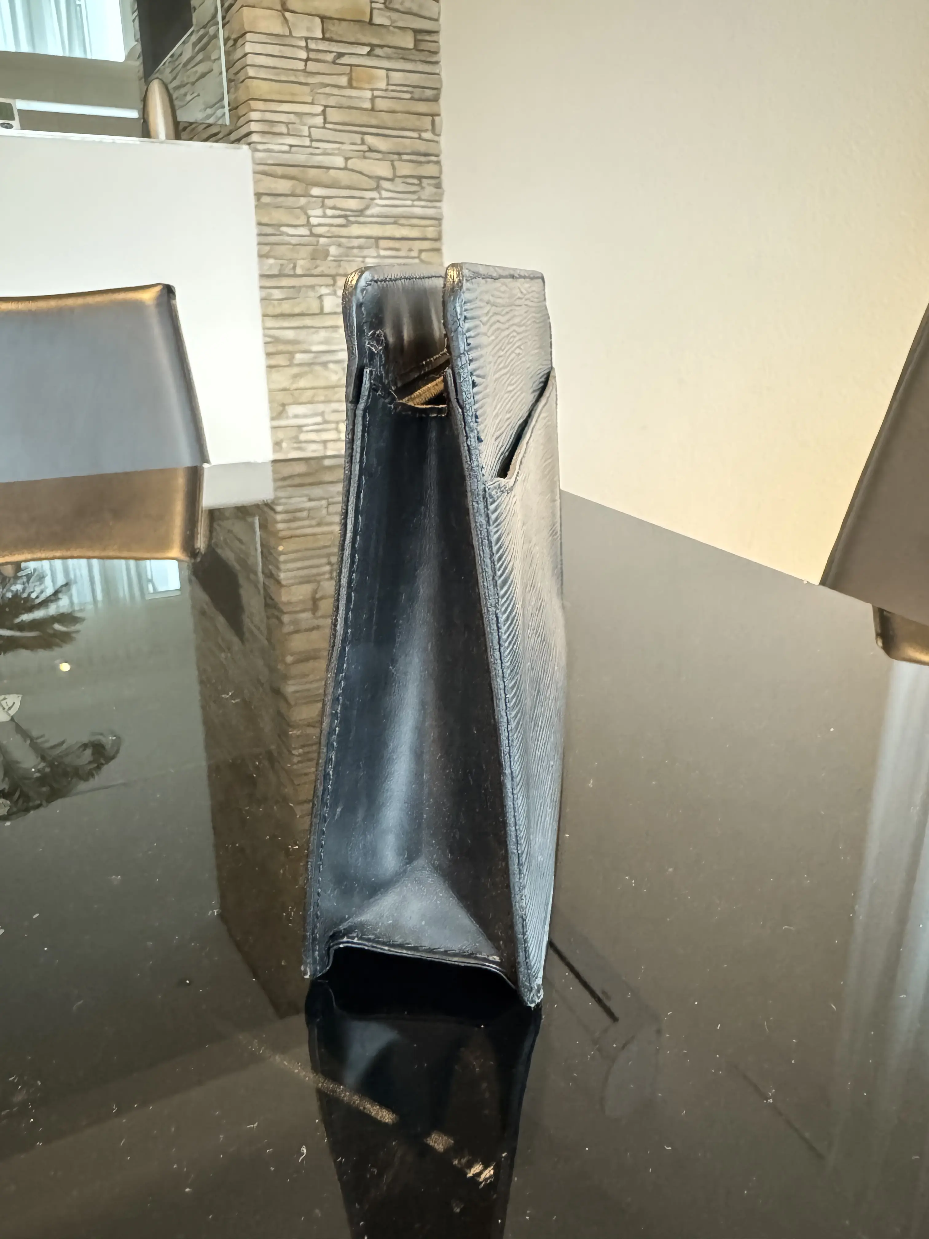 Louis Vuitton Pochette/ Clutch | LOOP Marketplace