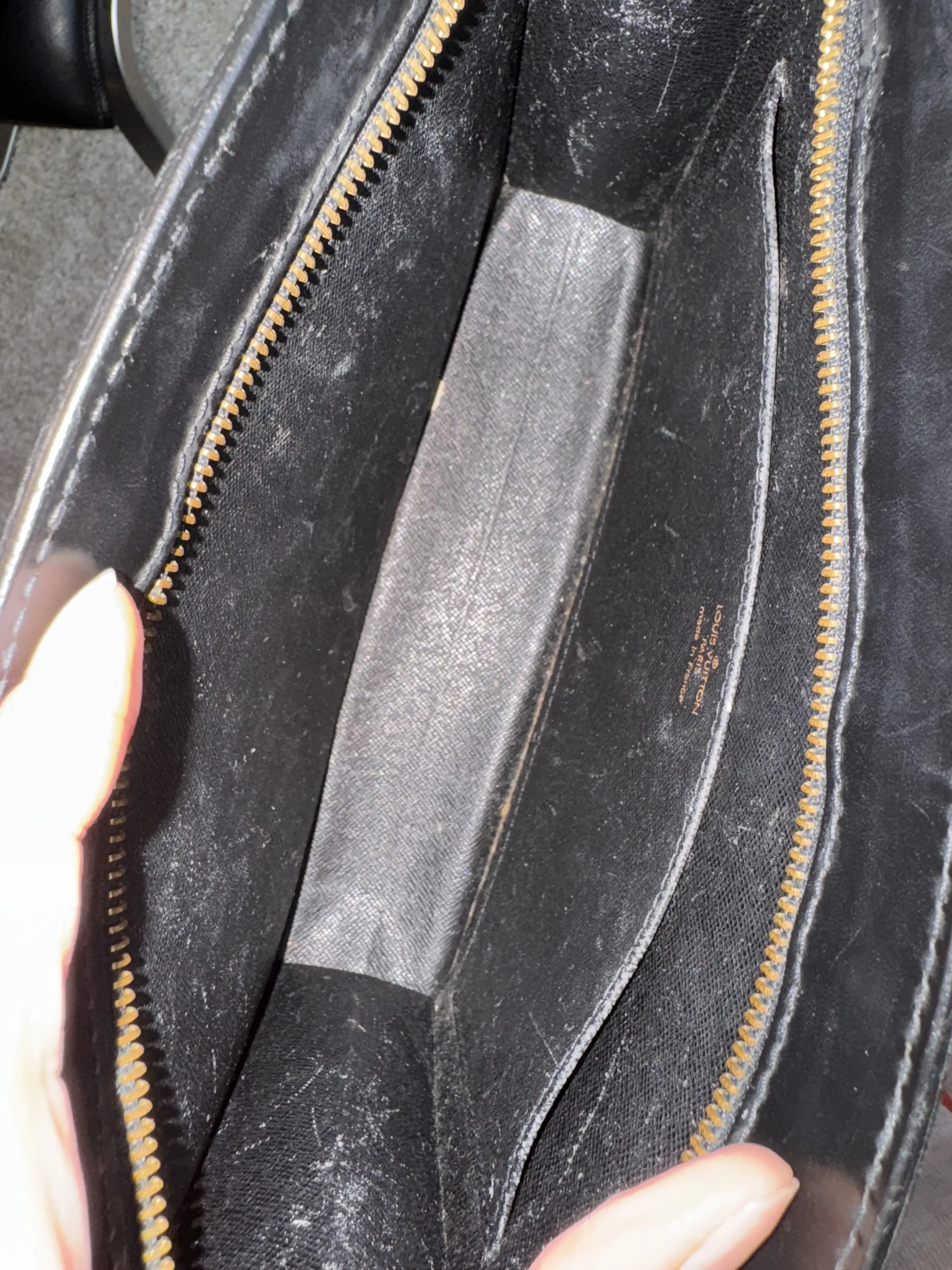 Louis Vuitton Pochette/ Clutch | LOOP Marketplace