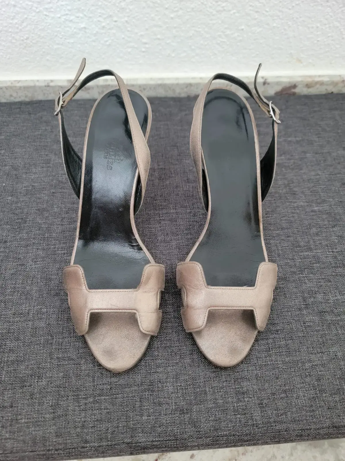 Schöne Hermes Sandalen | LOOP-Marktplatz