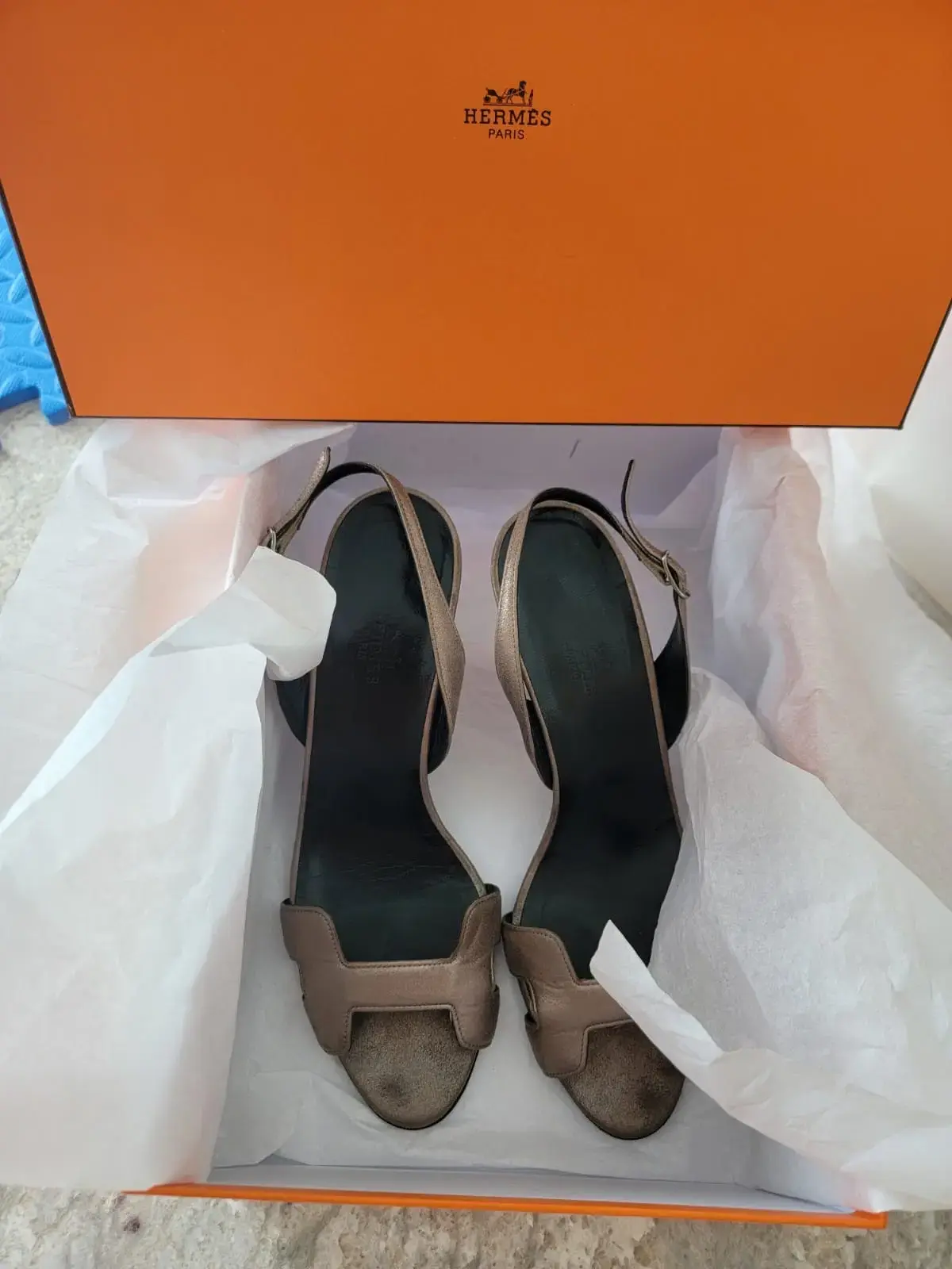 Schöne Hermes Sandalen | LOOP-Marktplatz