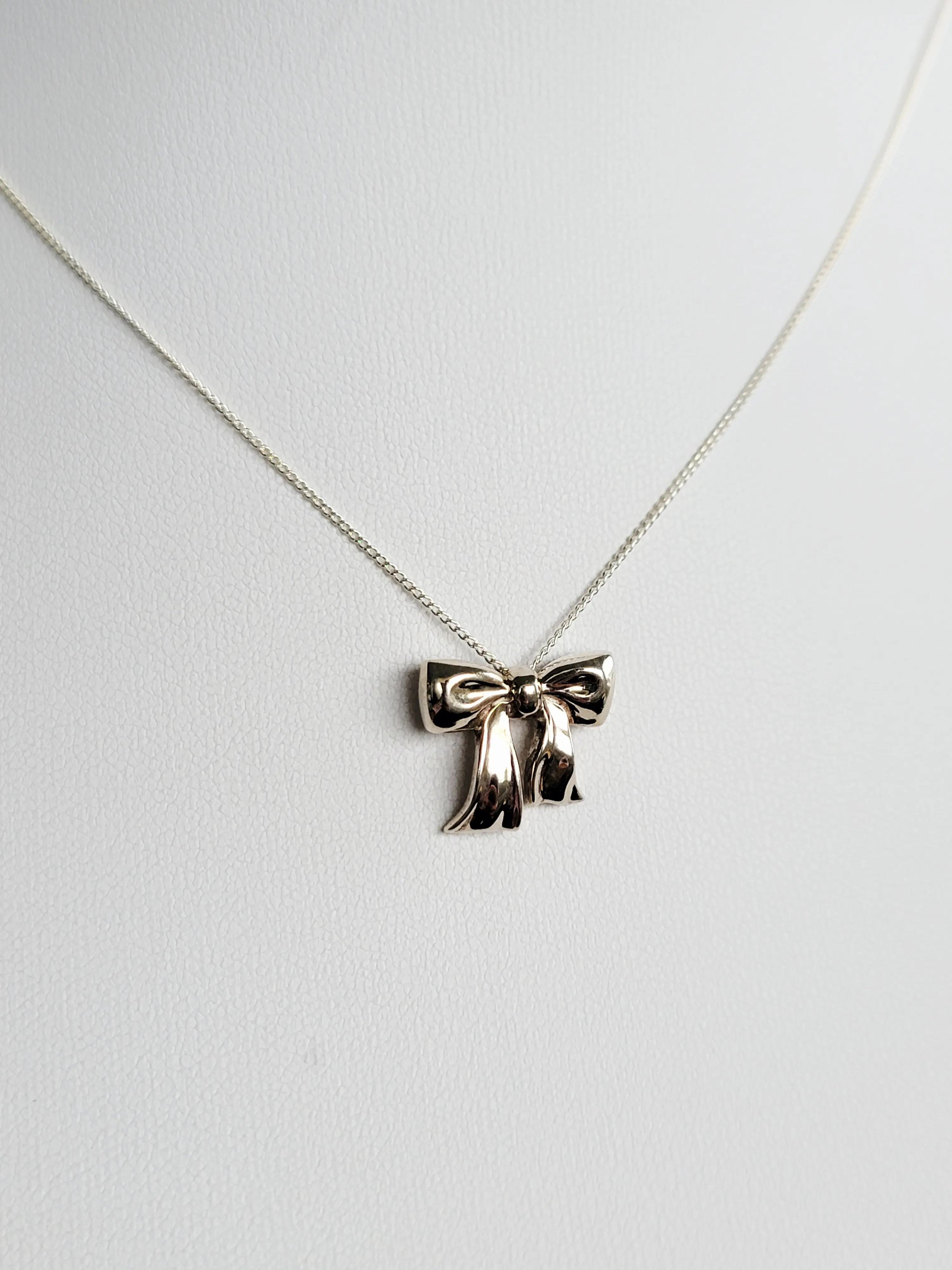 Tiffany & Co. Halskette mit Masche | LOOP Marketplace