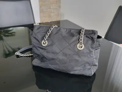 Prada Nylon Tasche | LOOP Marketplace