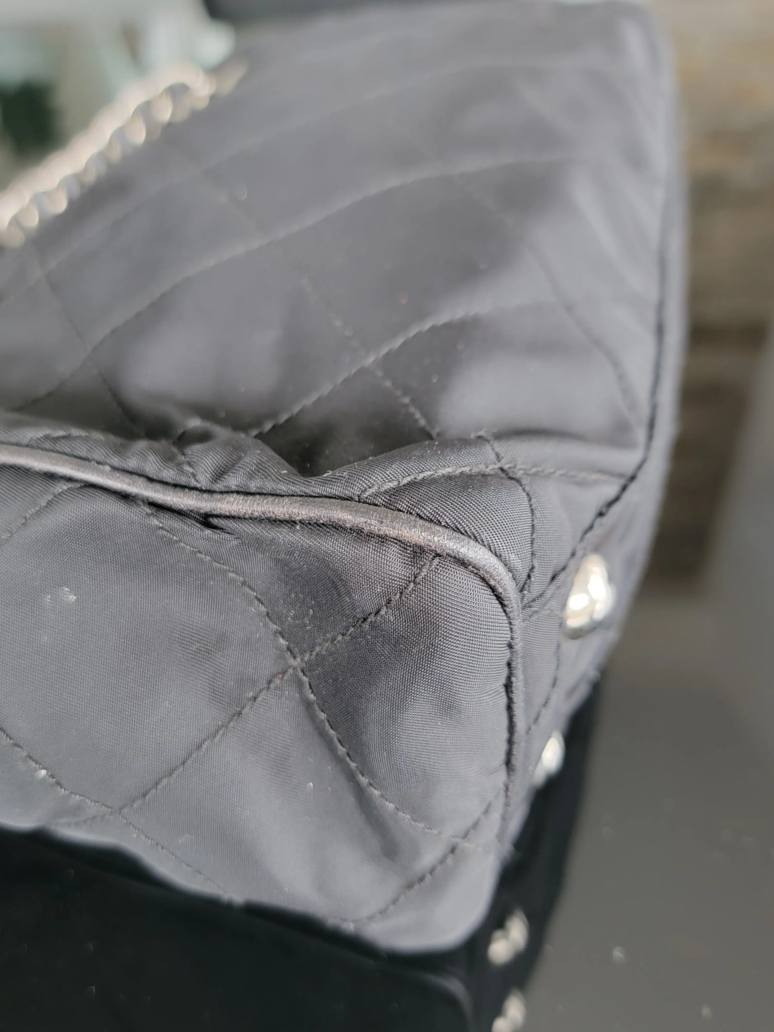 Prada Nylon Tasche | LOOP Marketplace