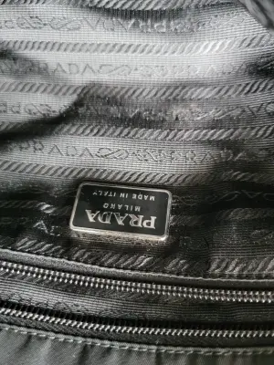 Prada Nylon Tasche | LOOP Marketplace
