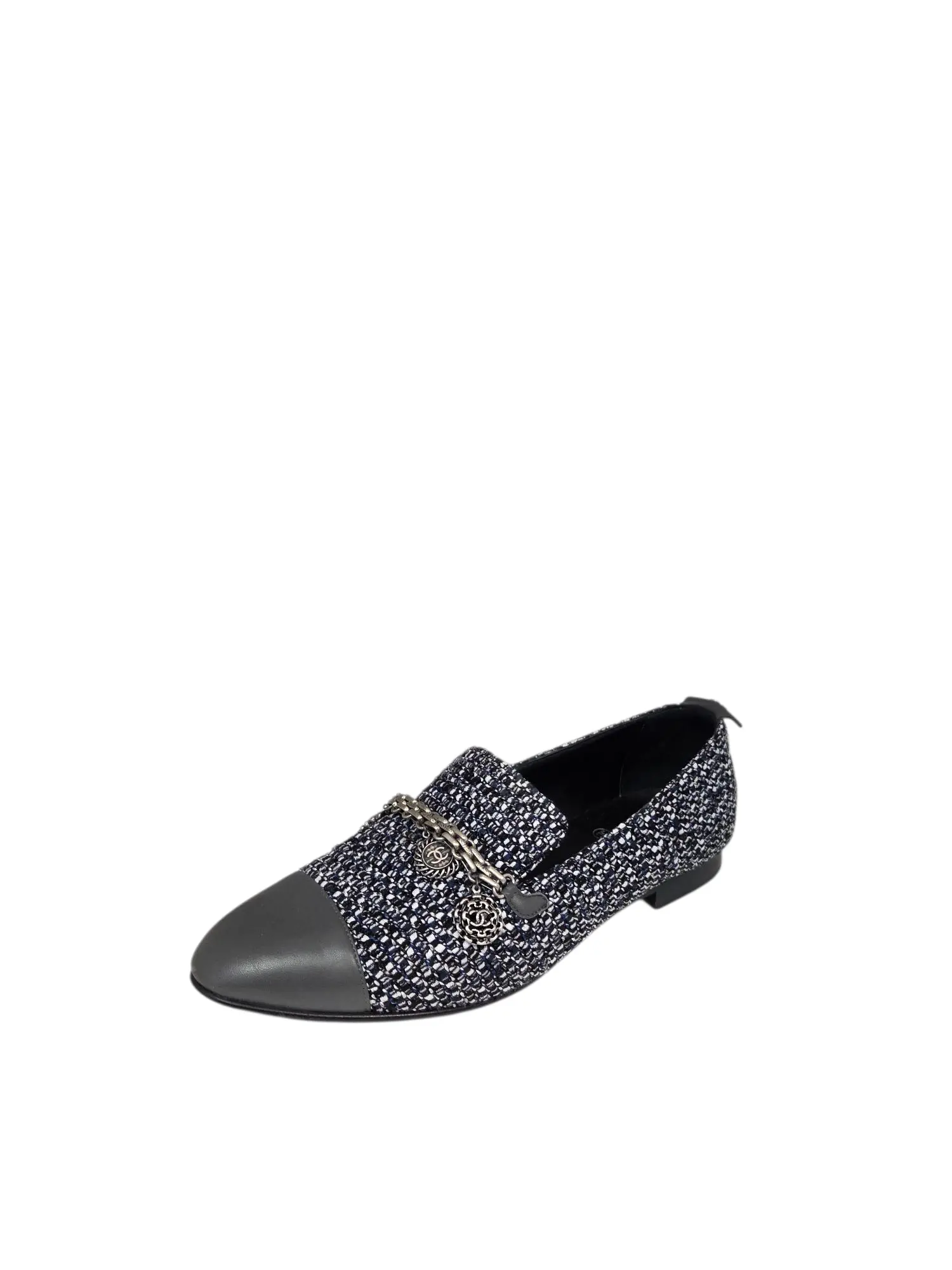 CHANEL Loafers | LOOP-Marktplatz