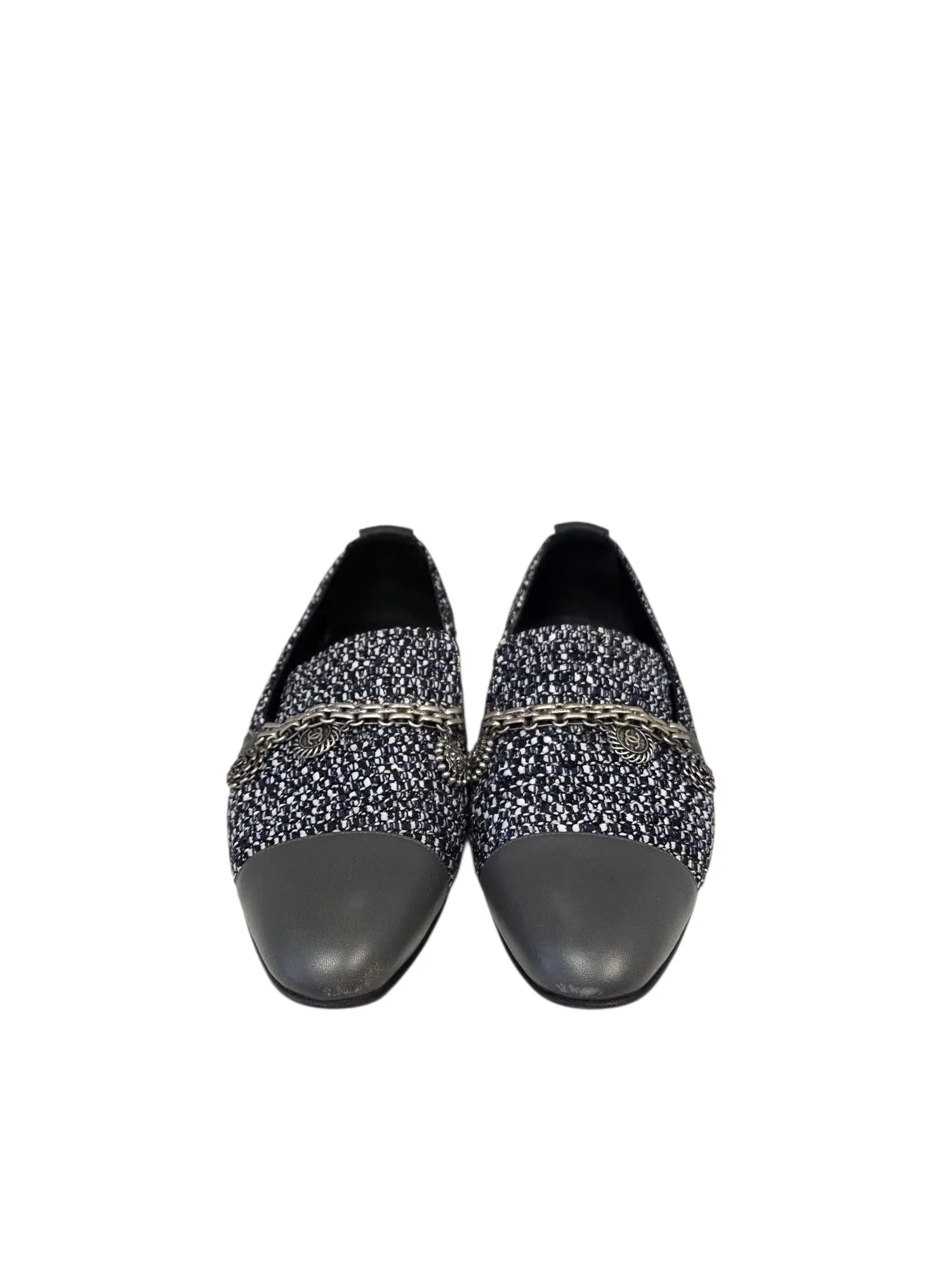 CHANEL Loafers | LOOP-Marktplatz