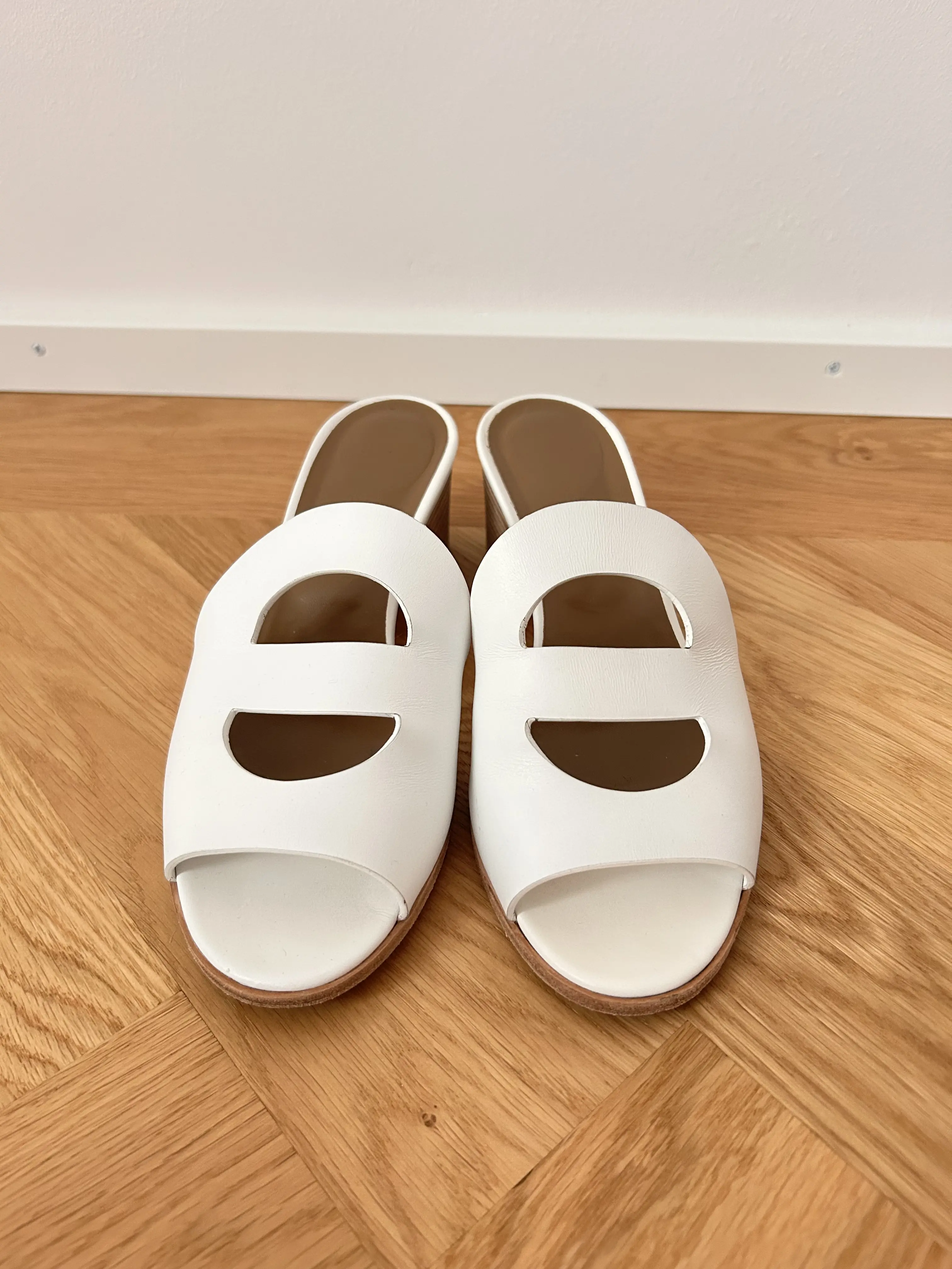 Hermes Mona shoes | LOOP-Marktplatz