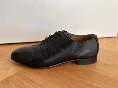 Hermes Othello Oxfords | LOOP Marketplace