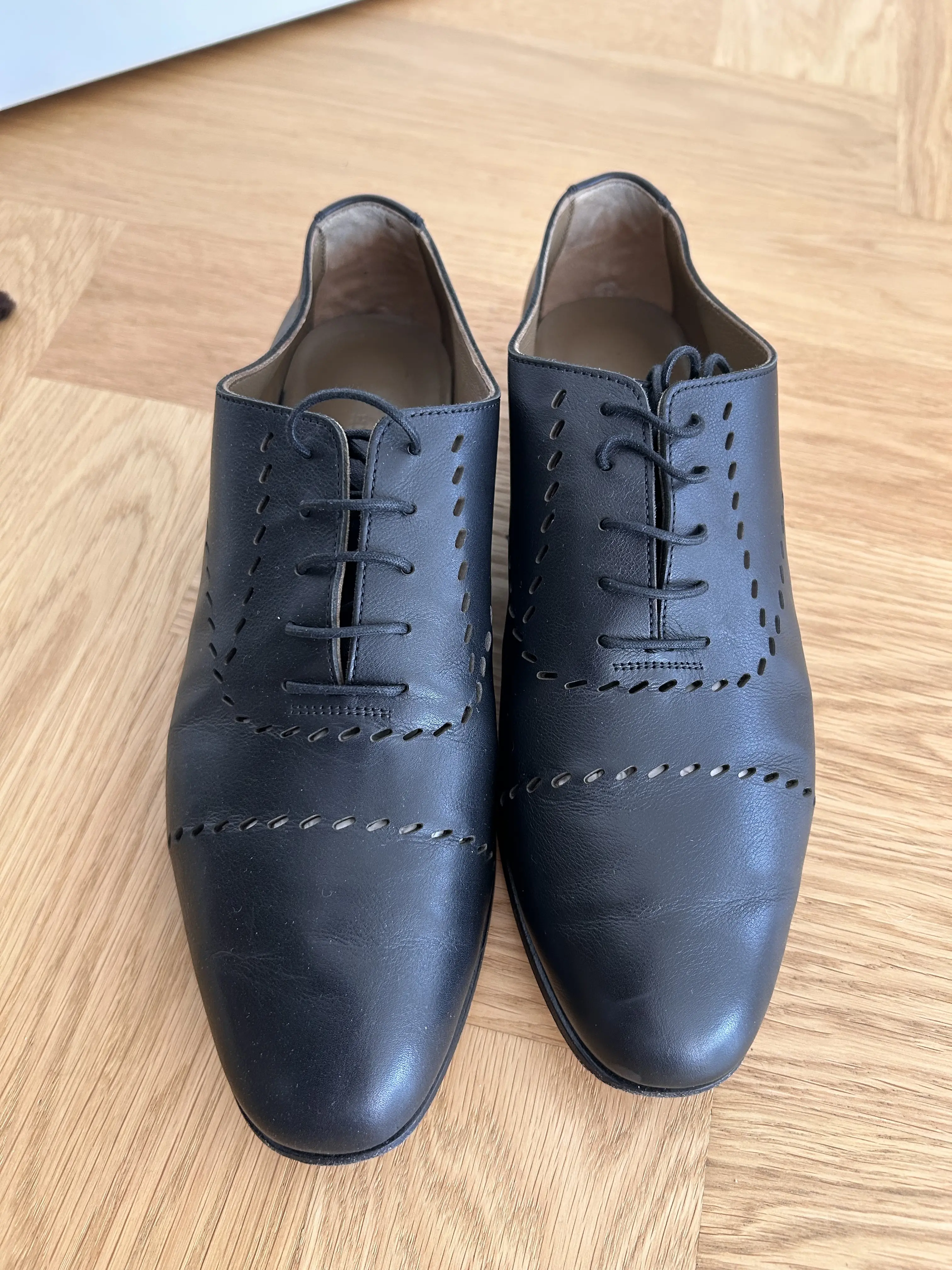 Hermes Othello Oxfords | LOOP Marketplace