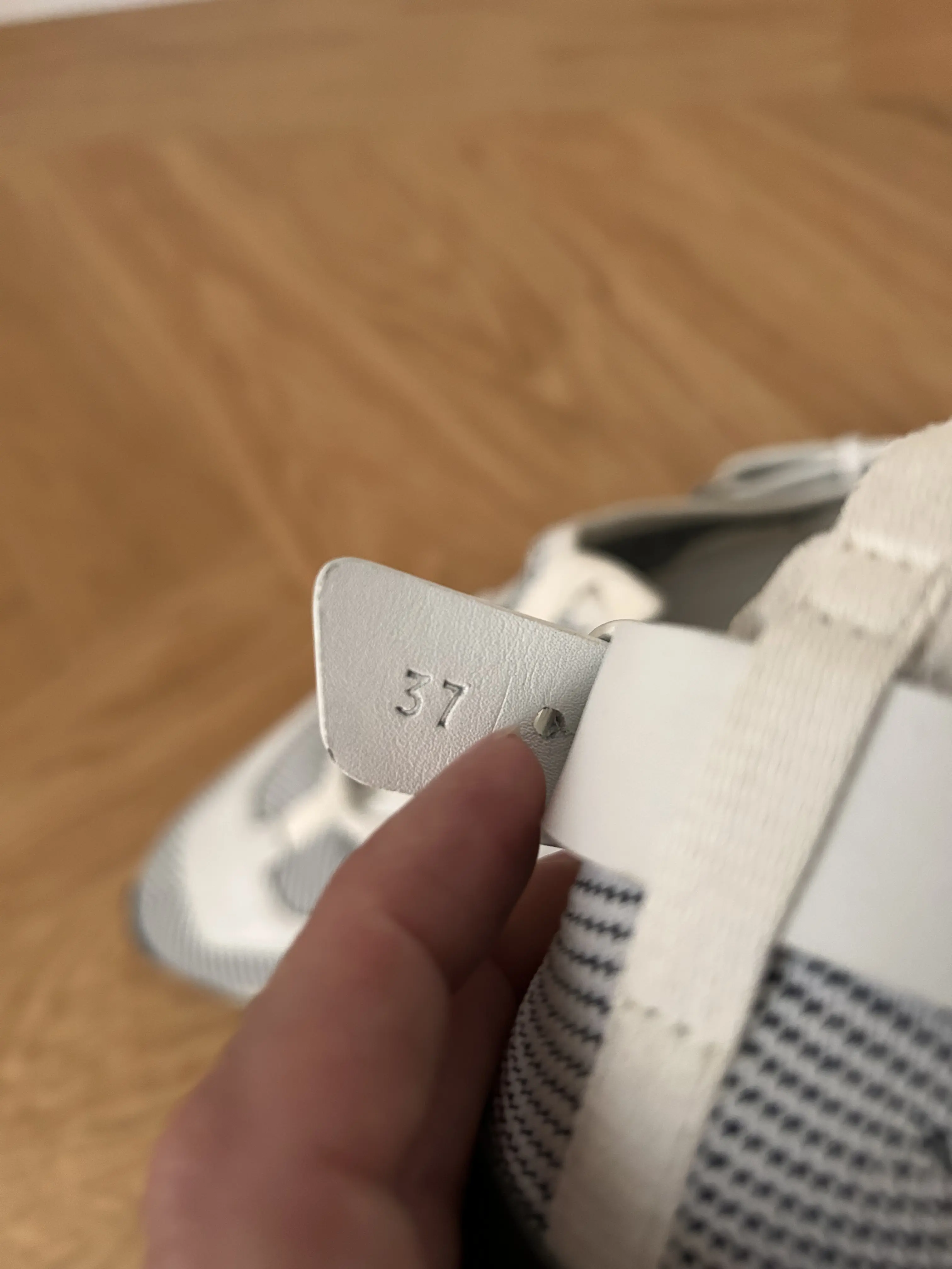 Hermes sneakers | LOOP-Marktplatz