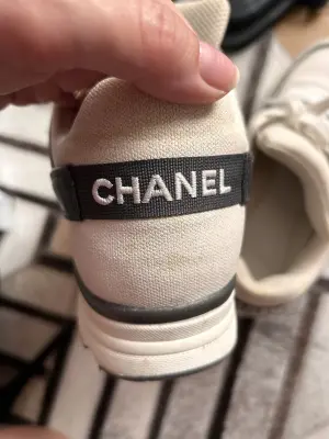 Chanel sneakers | LOOP-Marktplatz