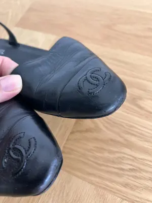 Chanel shoes | LOOP Marketplace