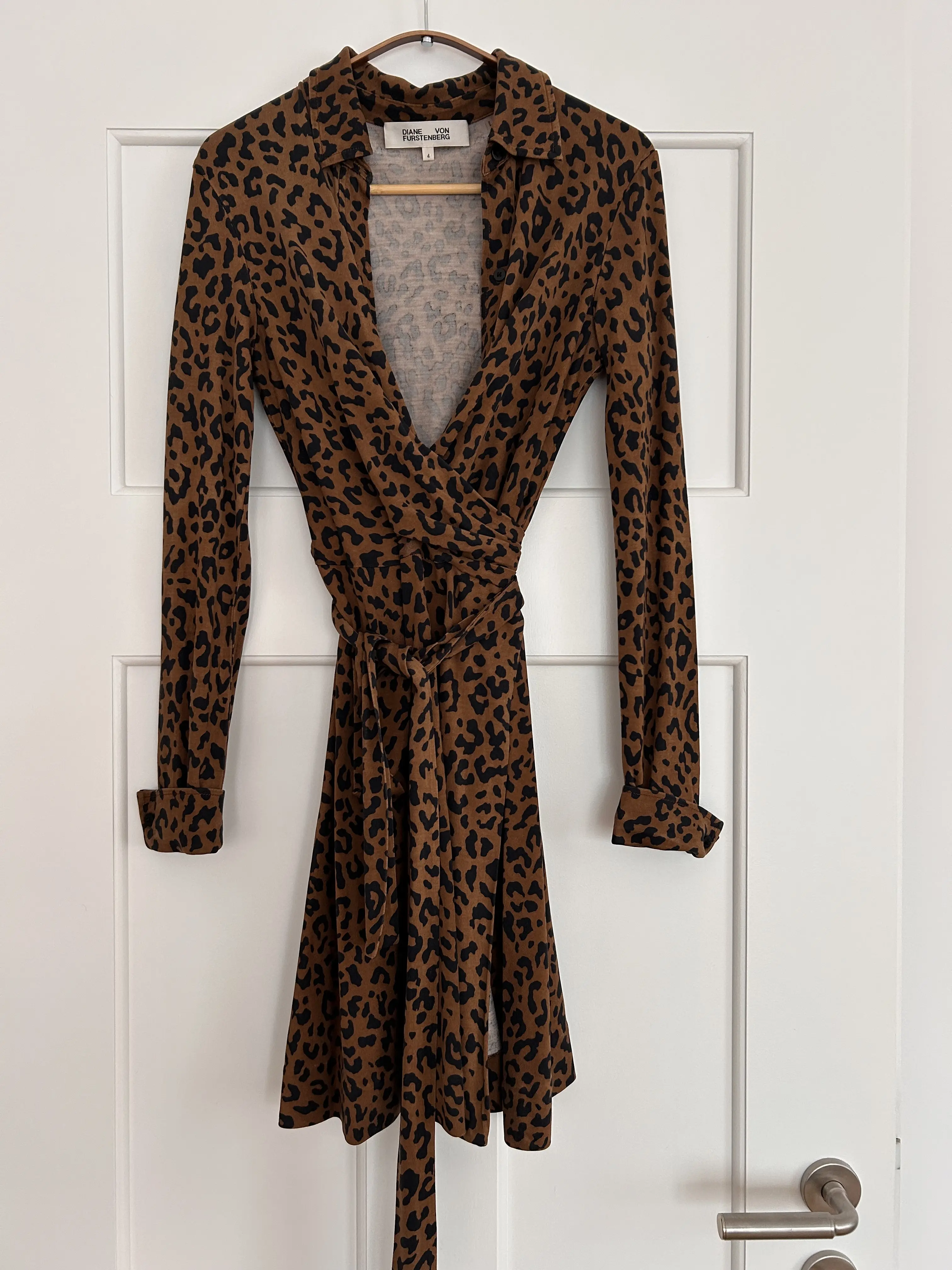 Animal print dress | LOOP Marketplace