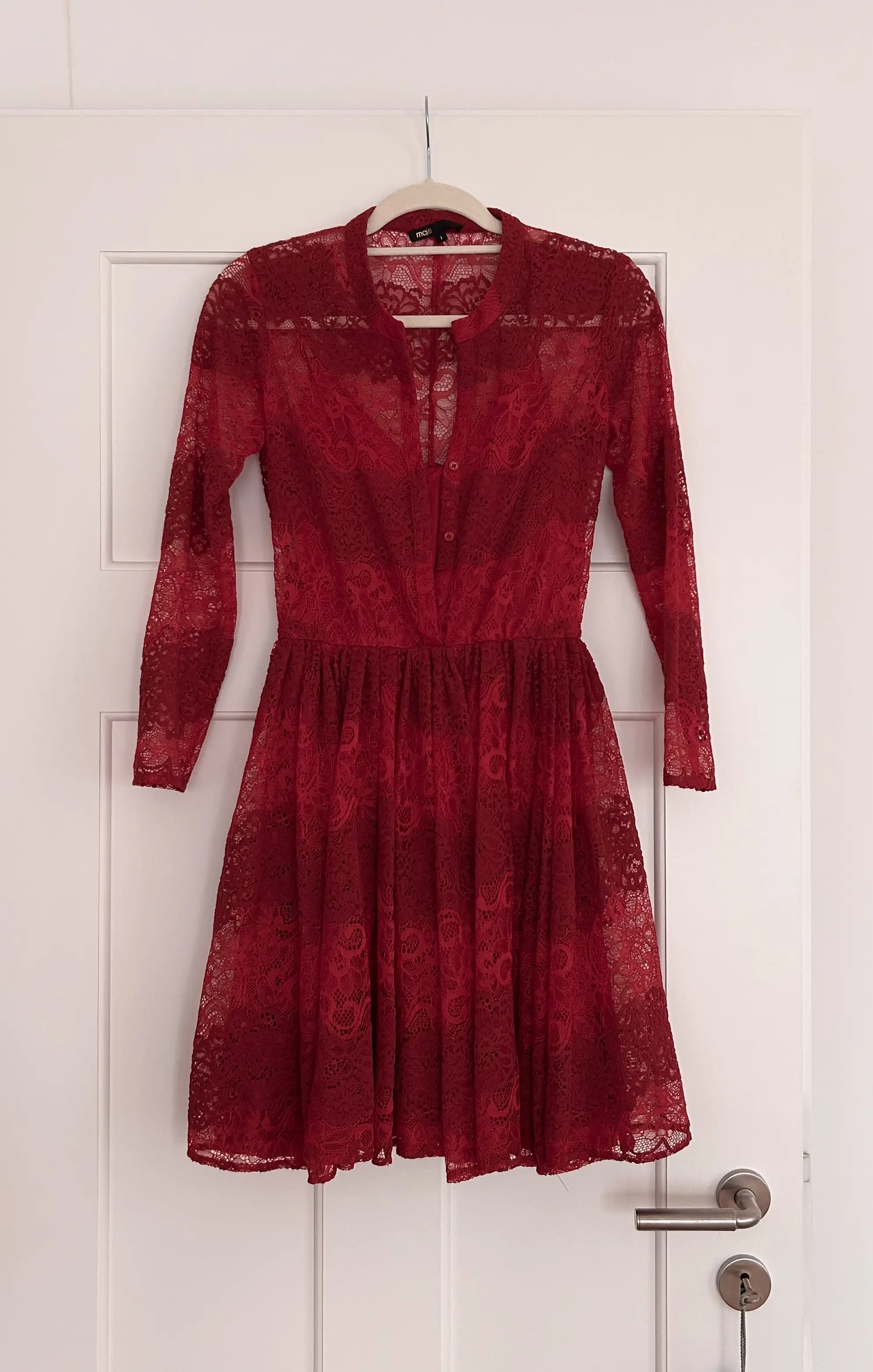 Maje lace dress | LOOP-Marktplatz