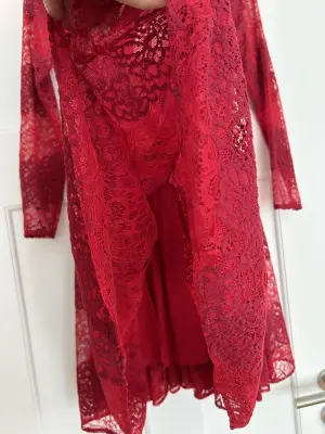 Maje lace dress | LOOP-Marktplatz