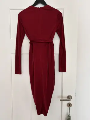 Party dress | LOOP-Marktplatz