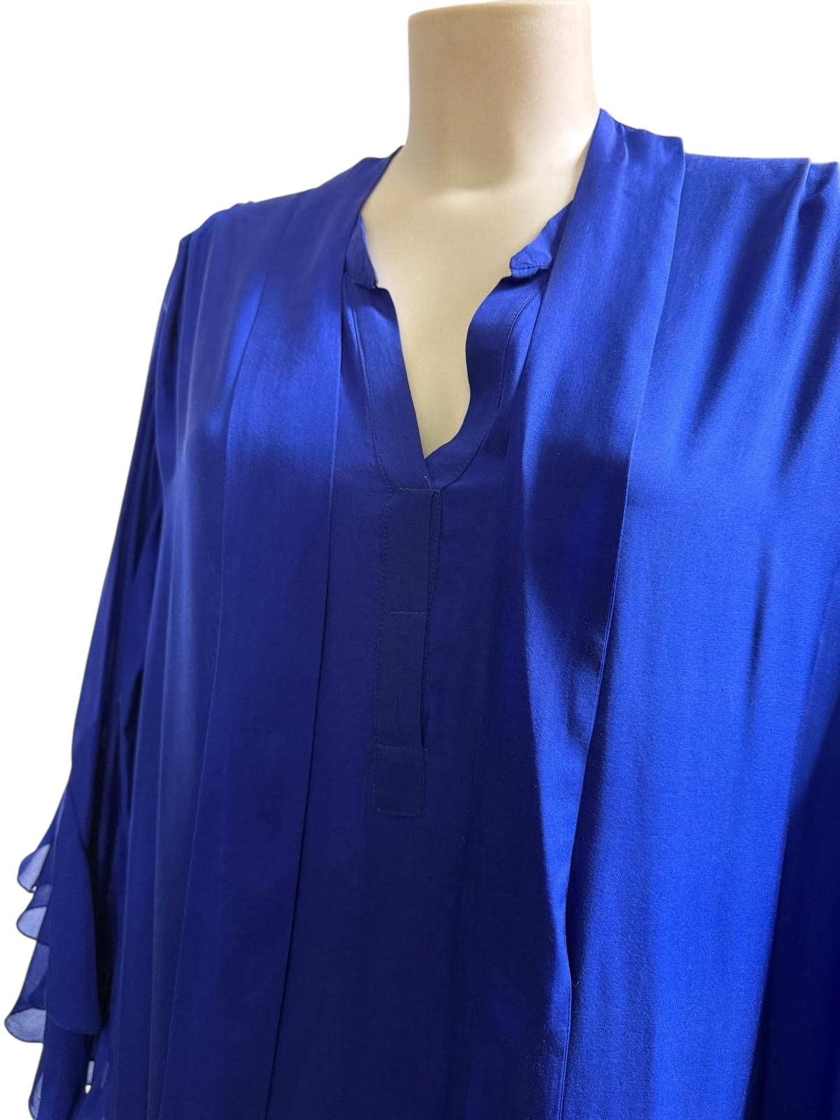 Oud dress
