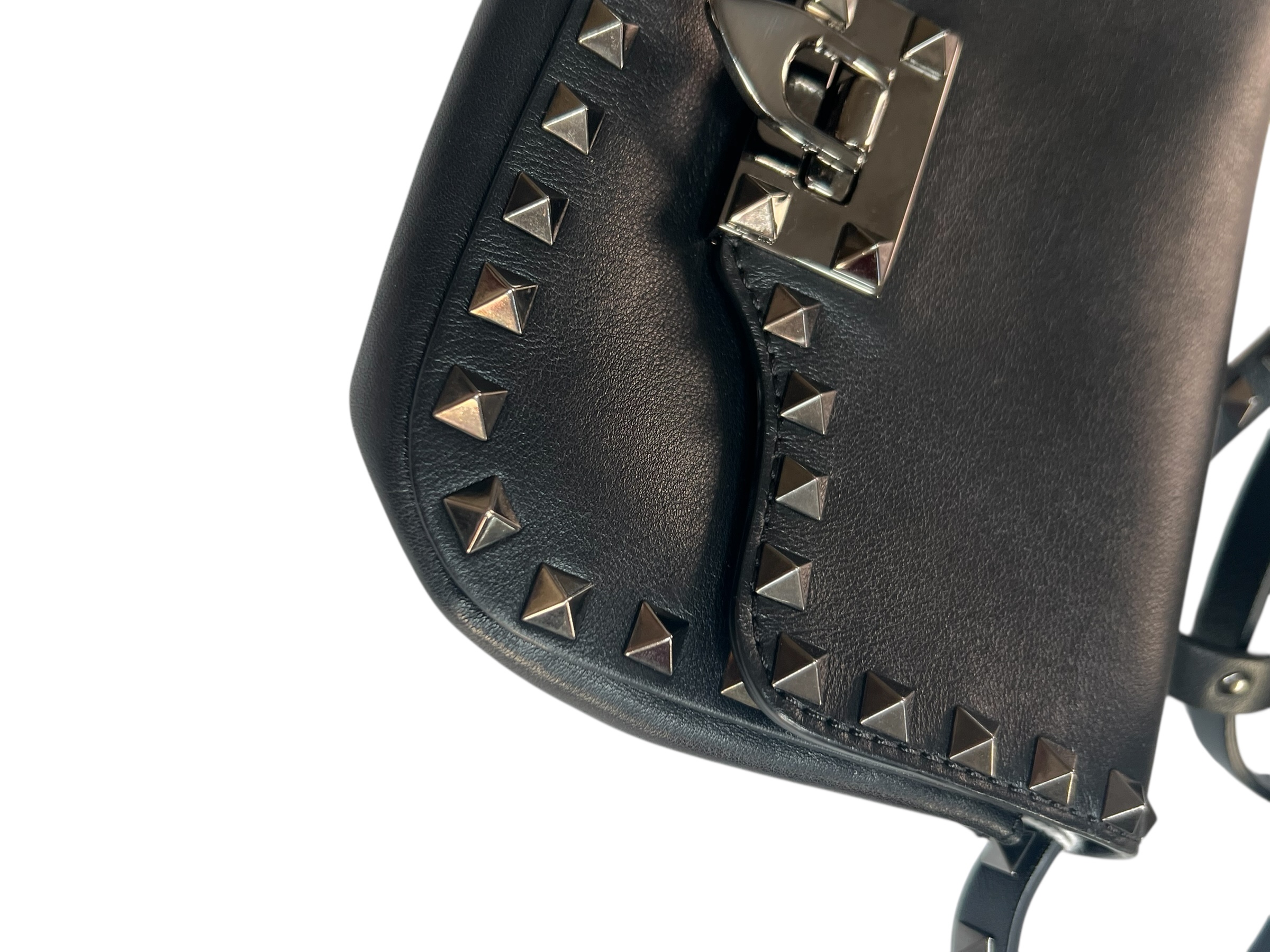 Mini Valentino Rockstud Bag | Marché LOOP