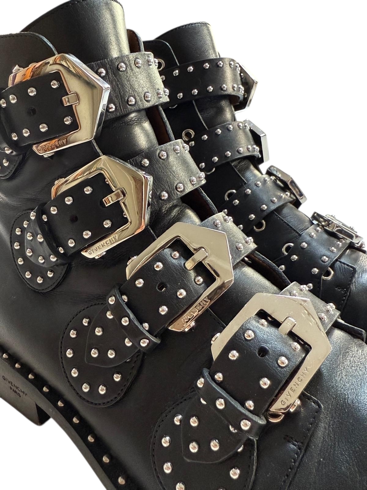 Givenchy ankle boots | Marché LOOP