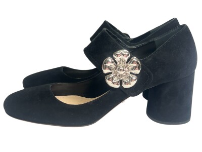 Prada pumps | Marché LOOP