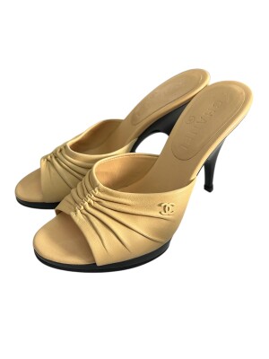 Chanel high heel sandals | Marché LOOP