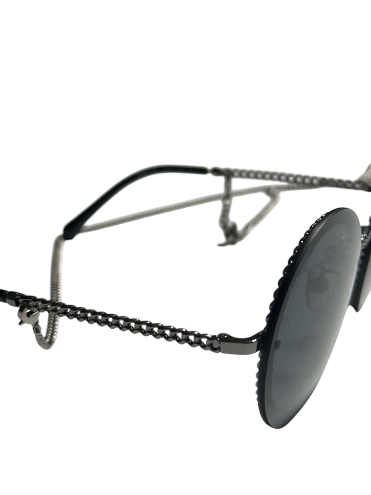 Chanel glasses | Marché LOOP