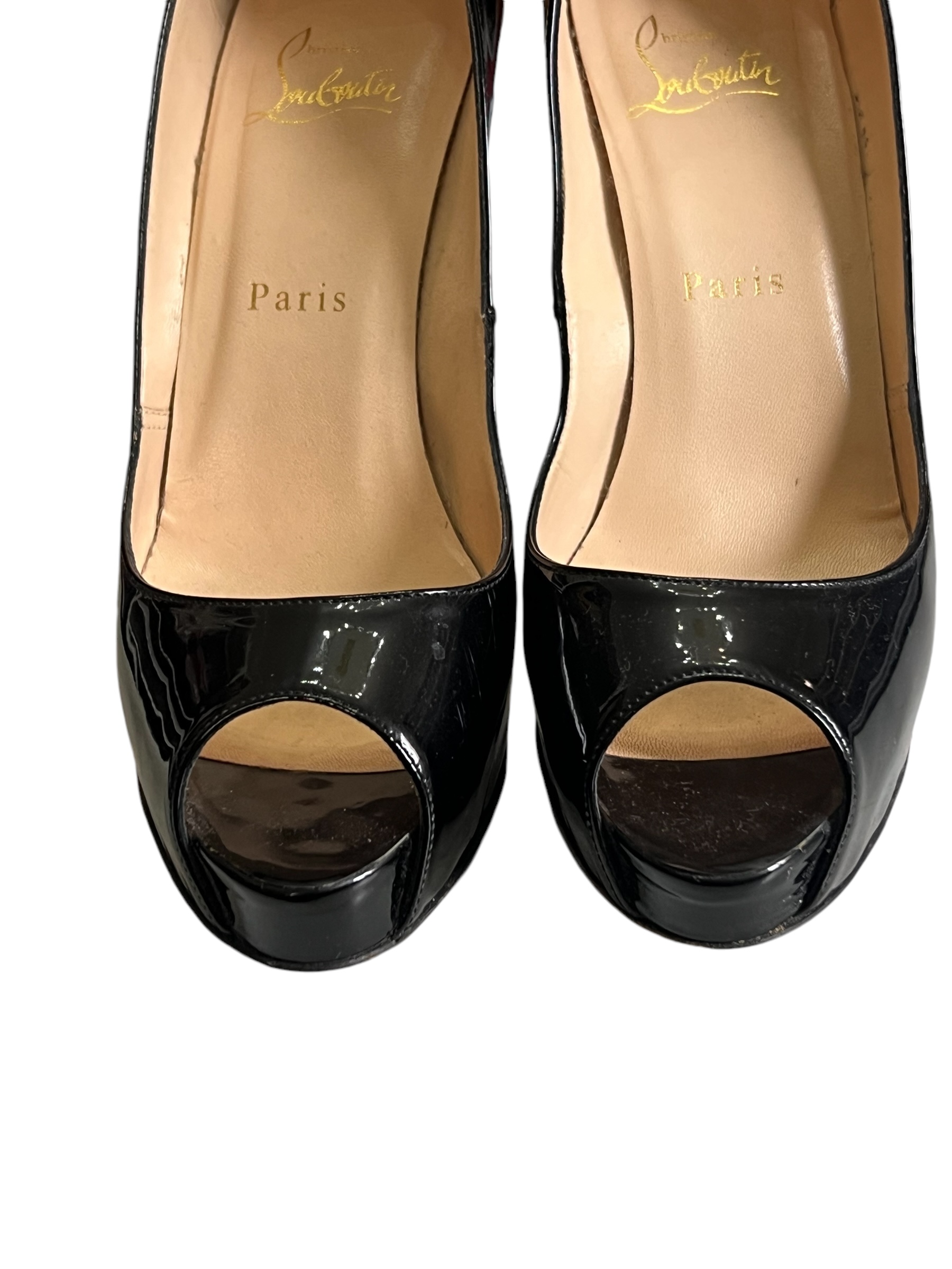 Very Prive Louboutin pumps
