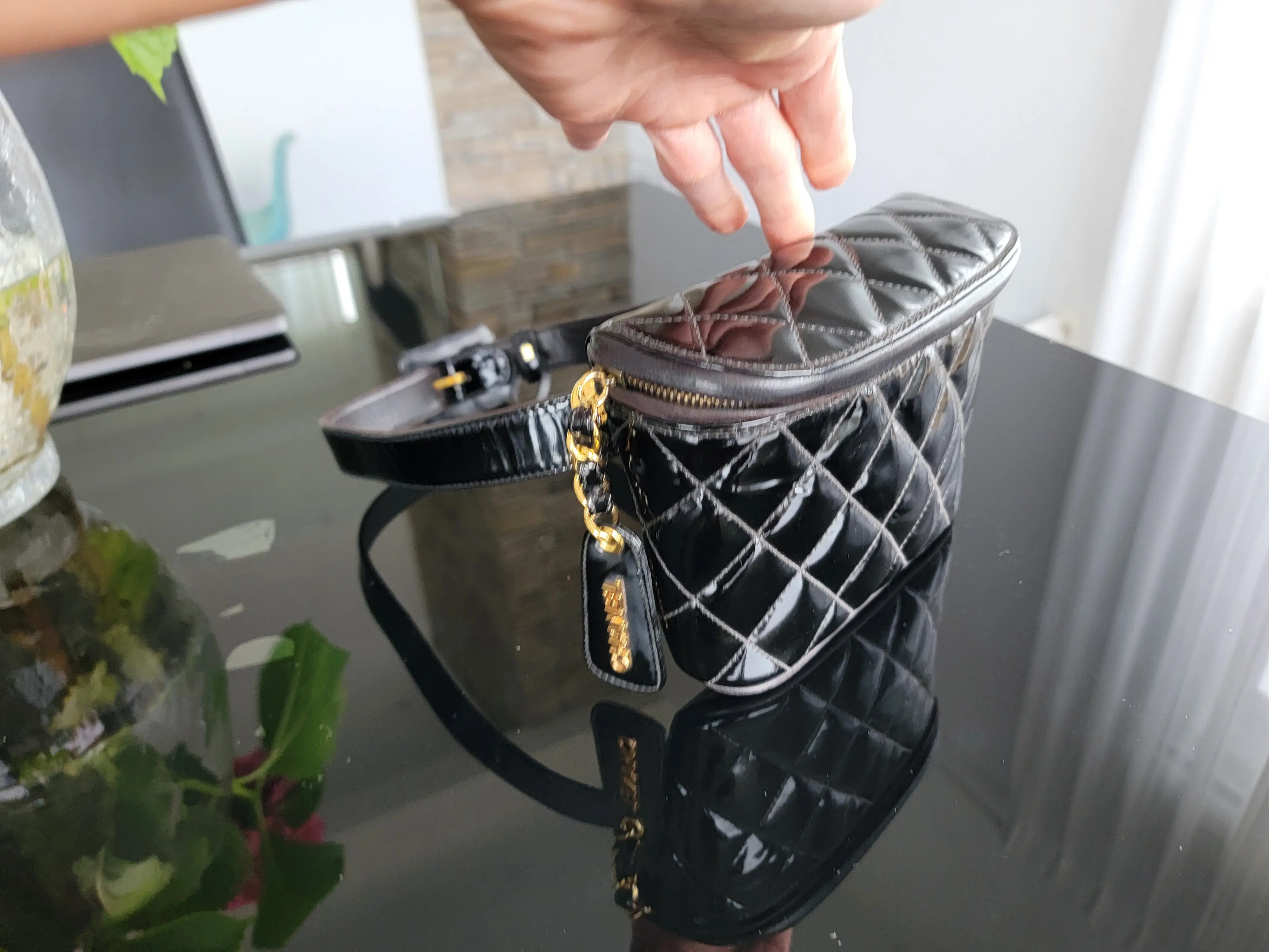 Chanel Gürteltasche Lackleder | Marché LOOP