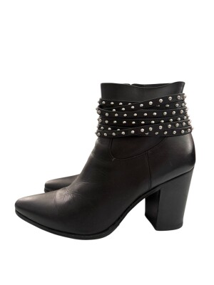 Yves Saint Laurent ankle boots | Marché LOOP