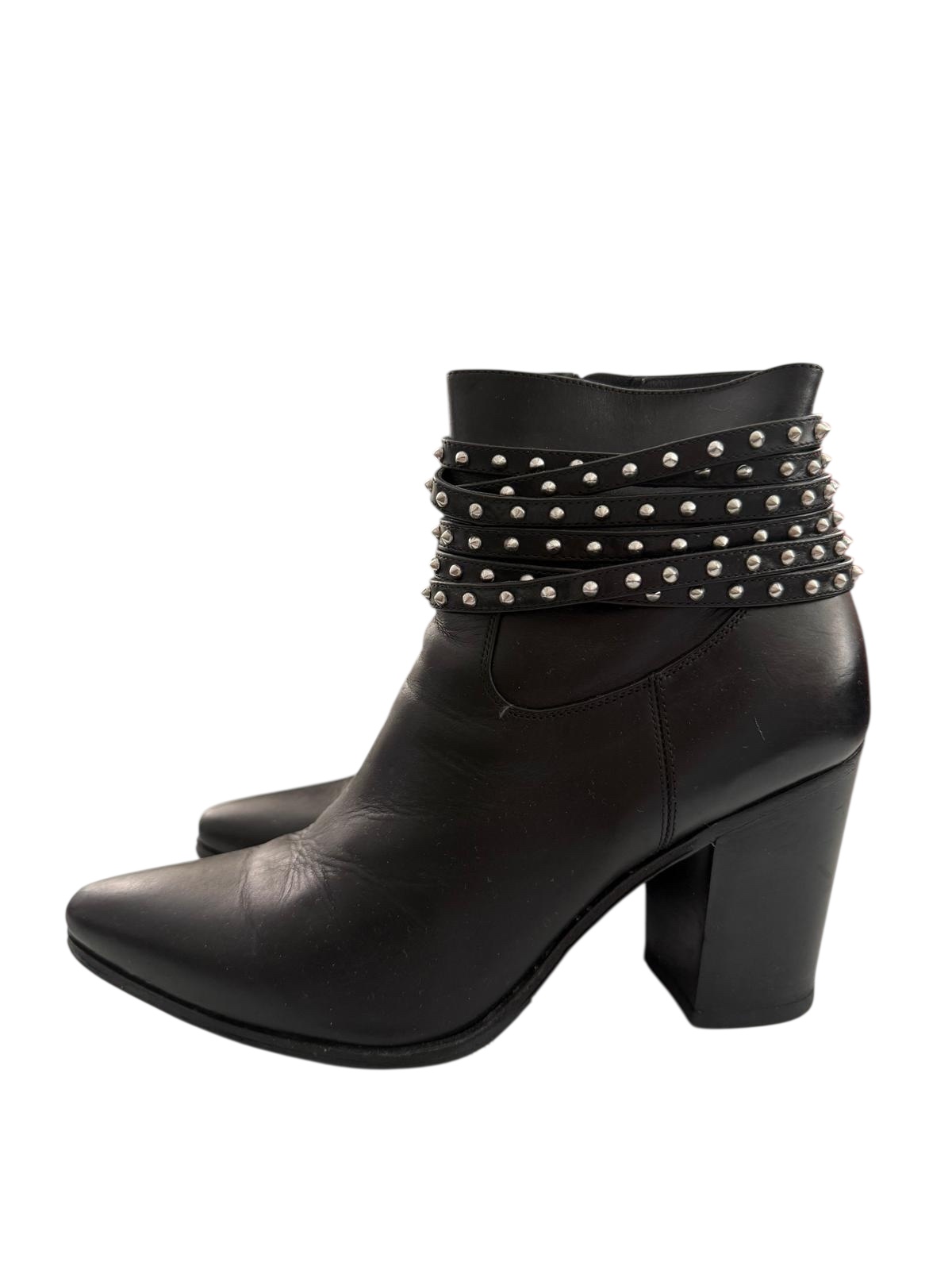 Yves Saint Laurent ankle boots | Marché LOOP
