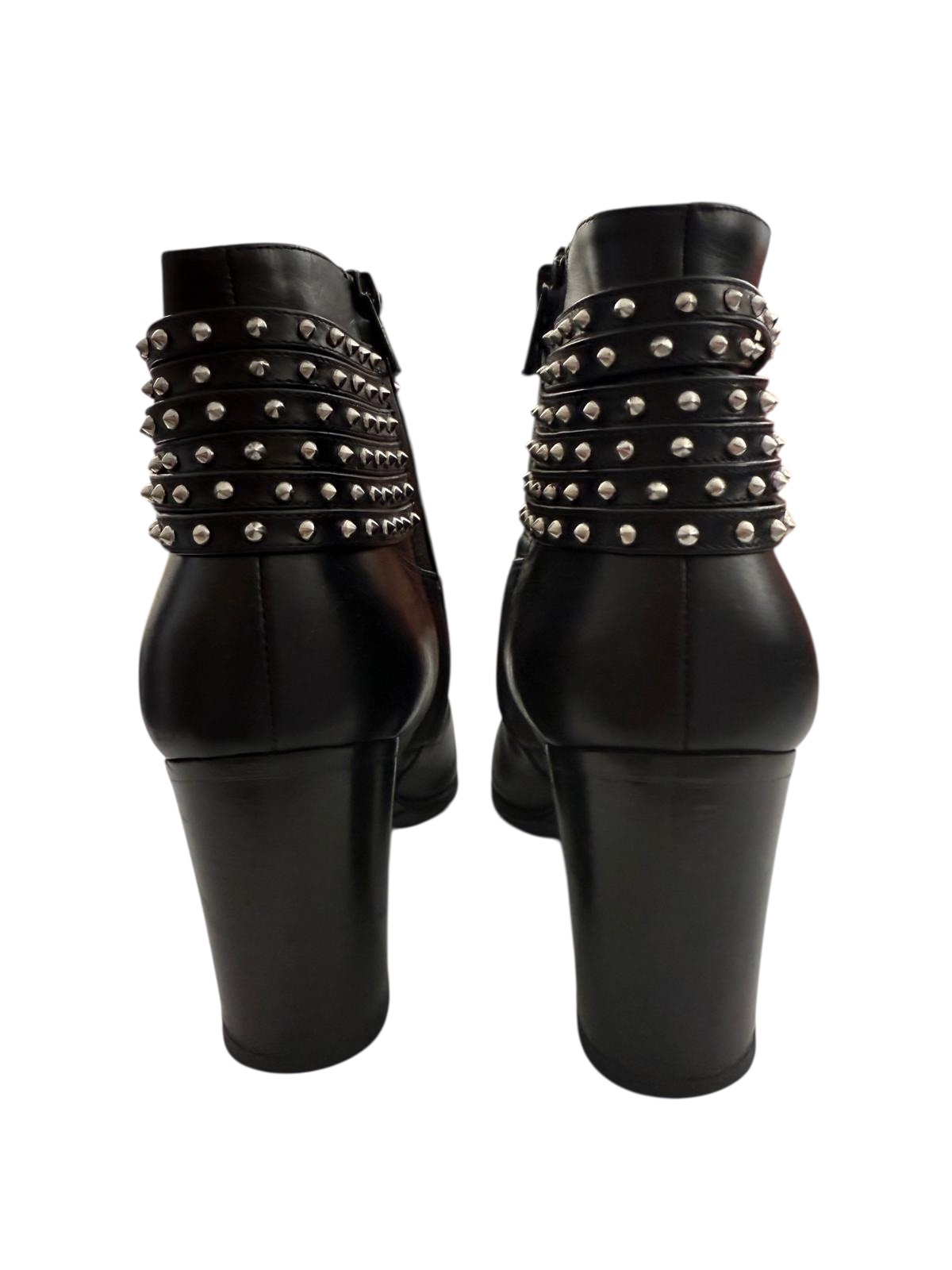 Yves Saint Laurent ankle boots | Marché LOOP
