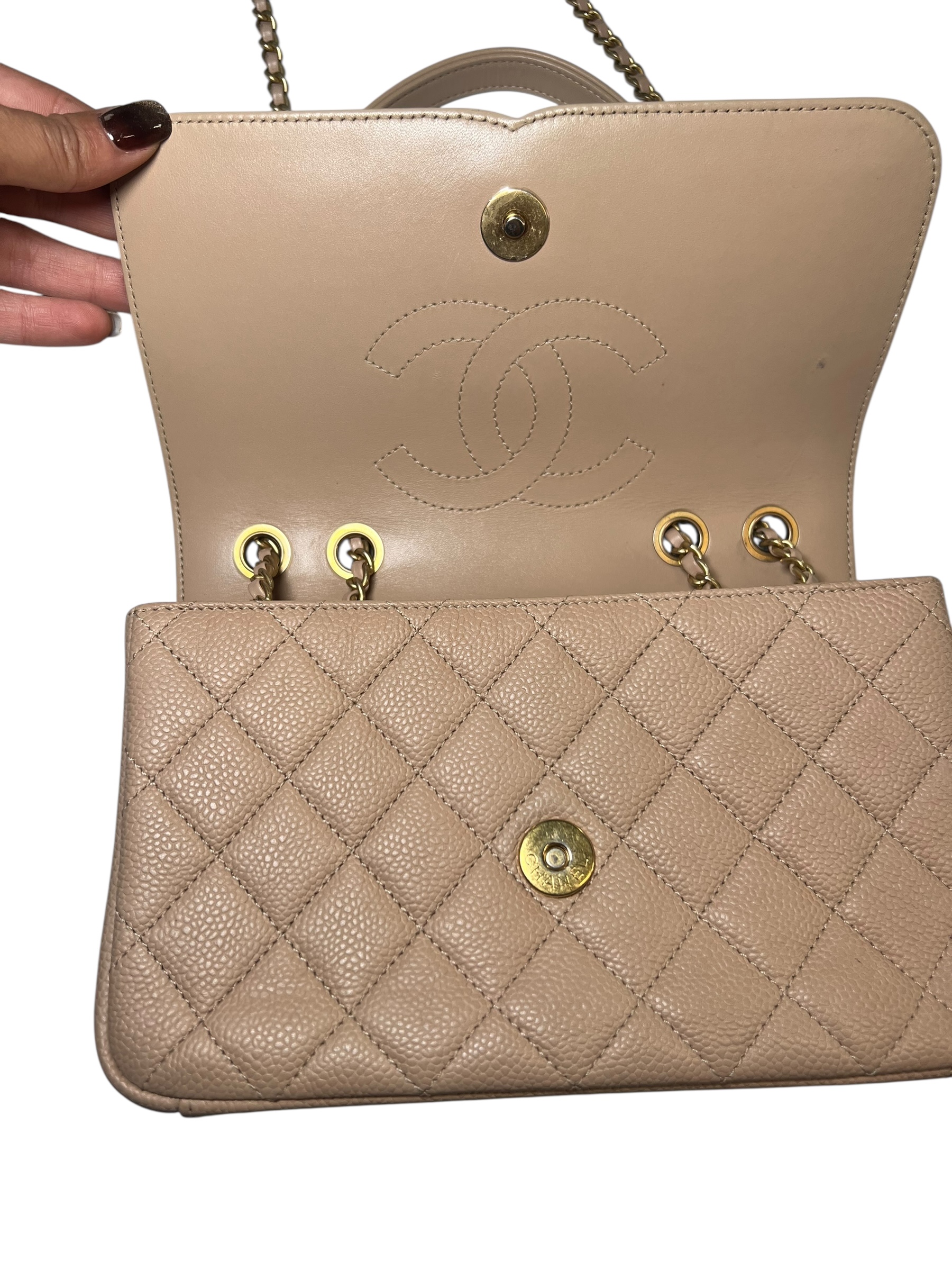 Beige Chanel Bag | Marché LOOP