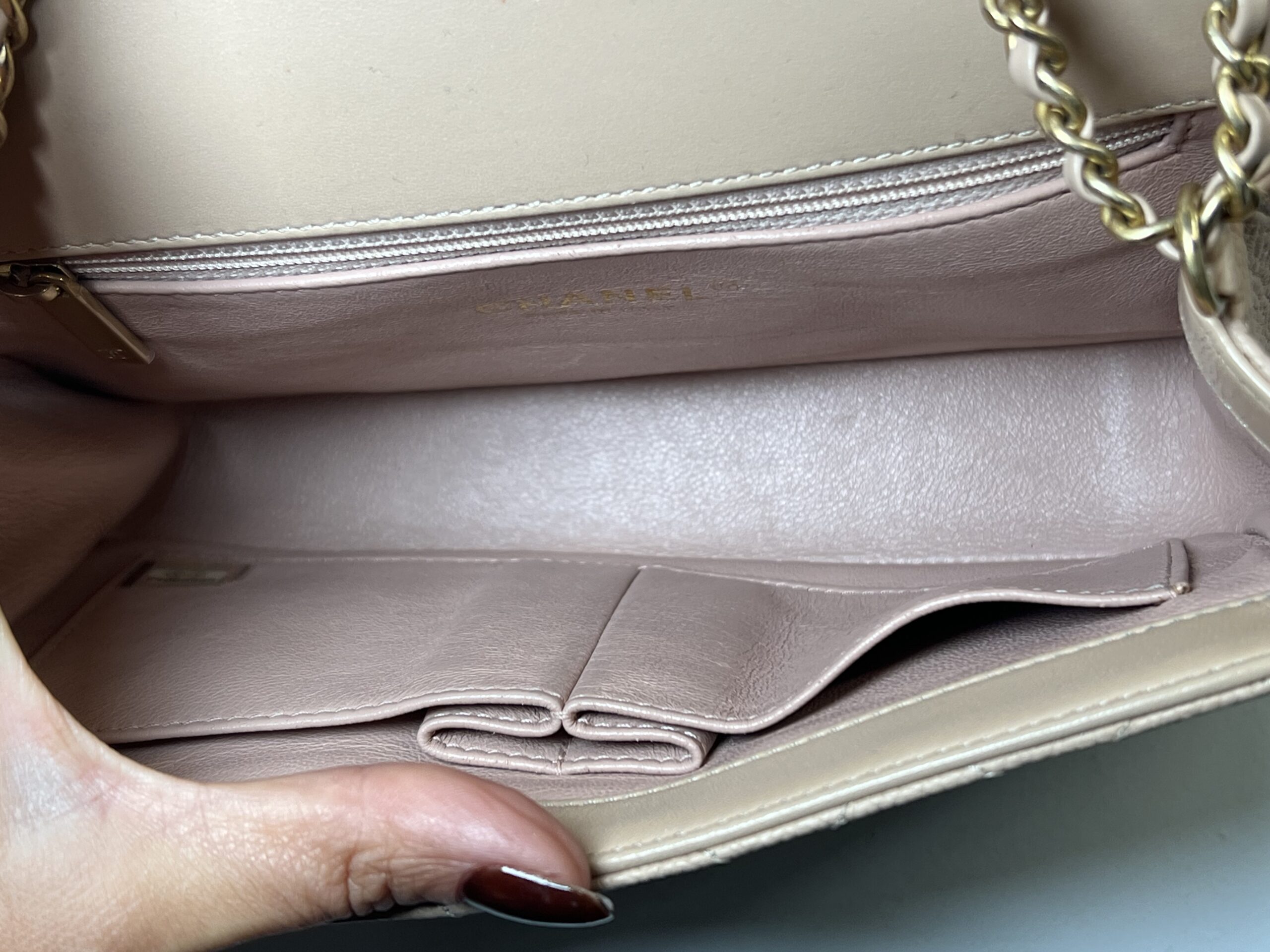 Beige Chanel Bag | Marché LOOP