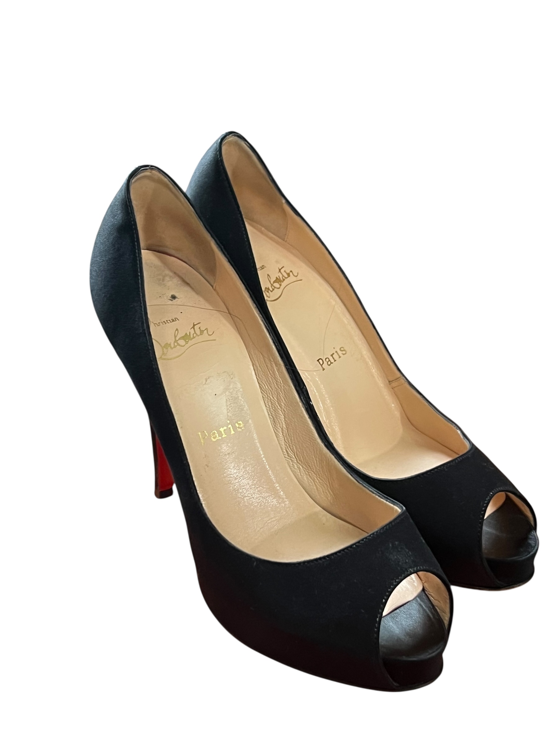 Satin Louboutin Pumps | Marché LOOP
